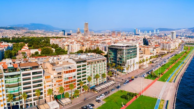 قوانین خرید ملک برای خارجیها