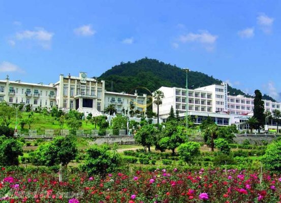 بهترین هتل های ساحلی رامسر: راهنمای اقامت کنار دریا