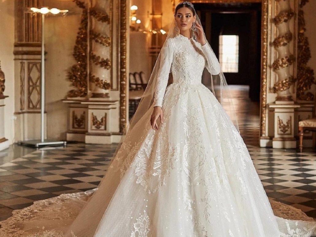 راهنمای کامل عروسی رؤیایی شما | از آینه شمعدان تا تالار عروسی